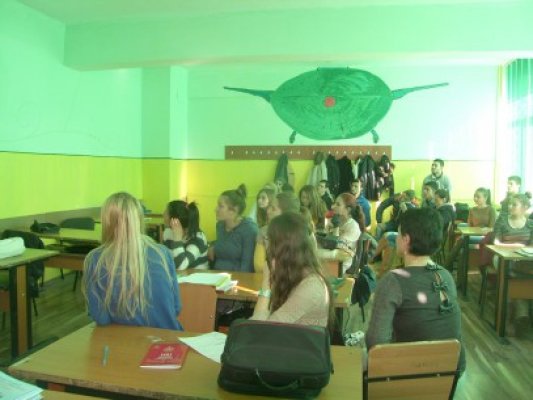 Jale la matematică, la simularea examenului de Evaluare Naţională